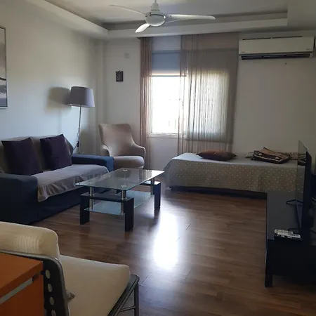 Achillion By 'flats Nicosia' Apartment
