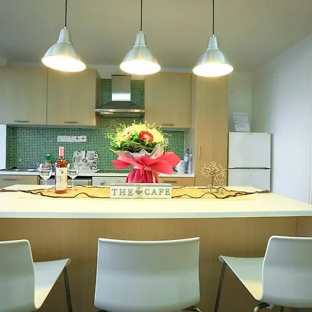 Achillion By 'flats Nicosia' Apartamento