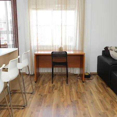 아파트 Achillion By 'flats Nicosia' 니코시아