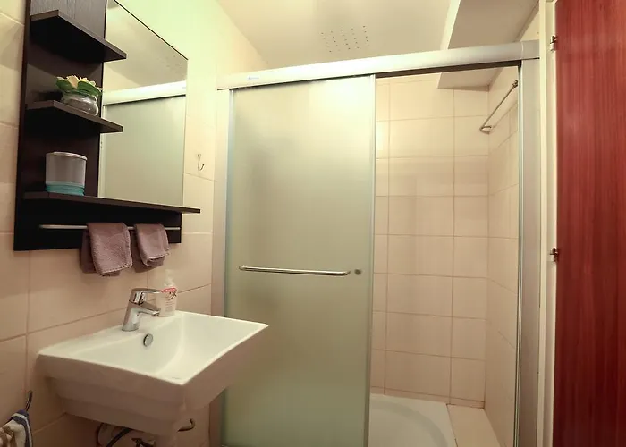 Achillion By 'flats Nicosia' * Nikósie