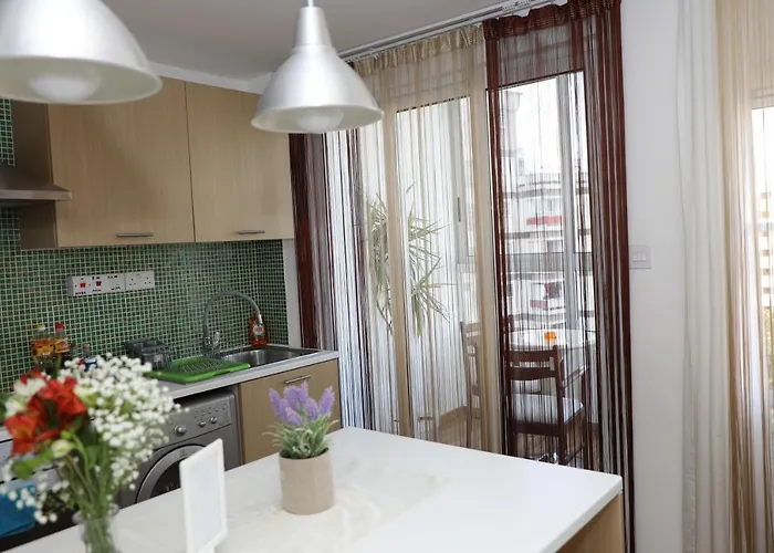 Achillion By 'flats Nicosia' * Nikósie